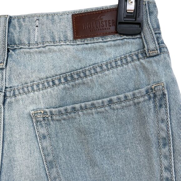 Hollister SZ 0 (W24) Mom Jean Shorts Ultra Hi-Rise Vintage Relaxed Distressed - Picture 5 of 8